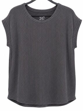 24/7 Women's Gray Short Sleeve Knit Top